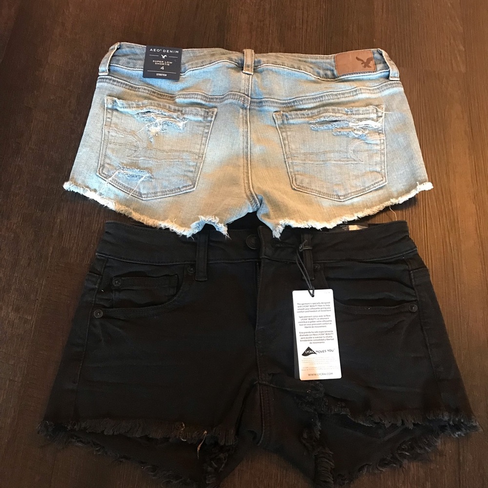 AE size 4 Shorts